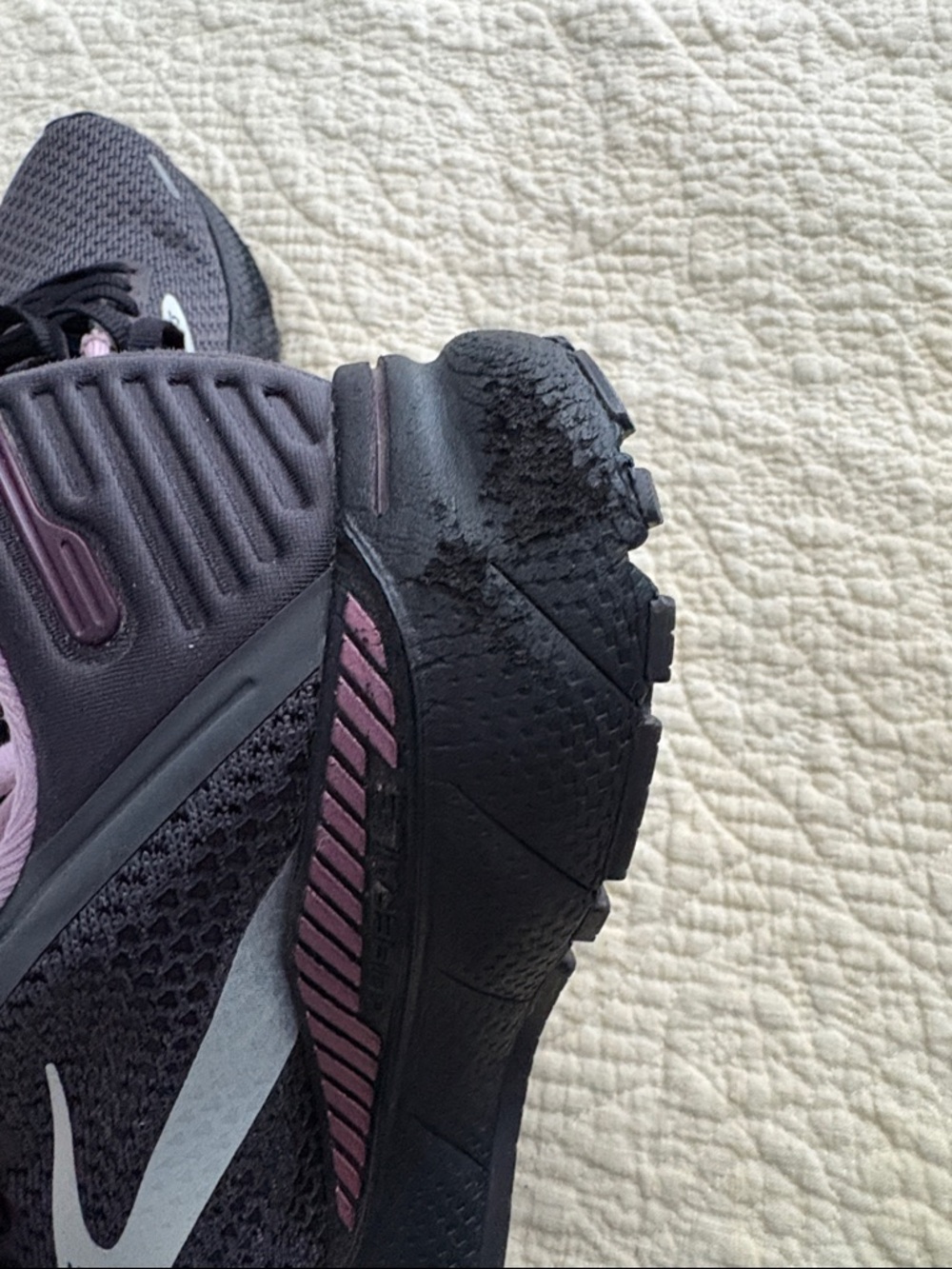Brooks Women’s Gray and Lavender Athletic Running Shoes Adrenaline GTS 22 - Picture 7 of 7